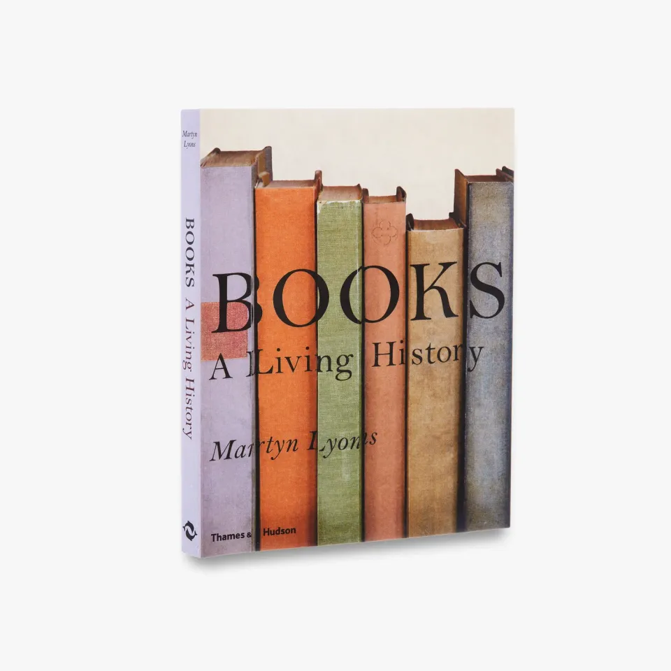 Thames & Hudson Books A Living History bog boghistorie