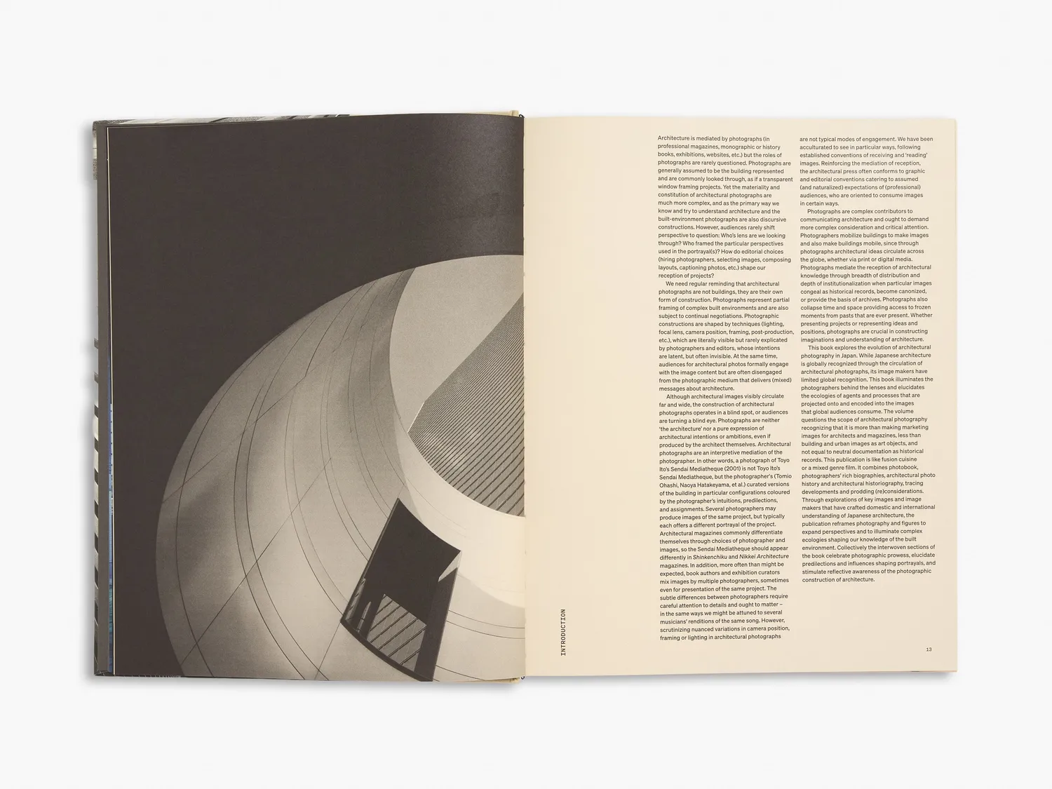 Thames & Hudson KA ME RA bog arkitekturfotobog