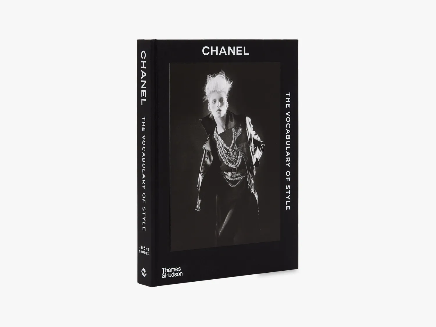 Thames & Hudson Chanel Vocabulary of Style modebog