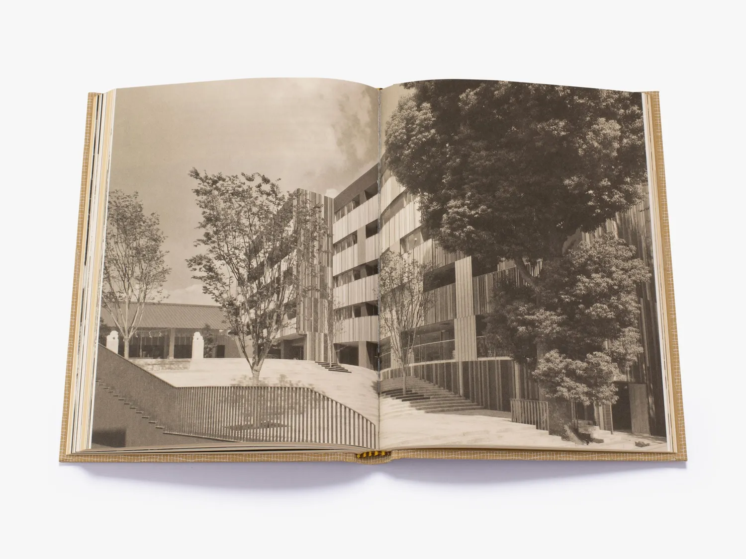 Thames & Hudson Kengo Kuma My Life as Architect bog