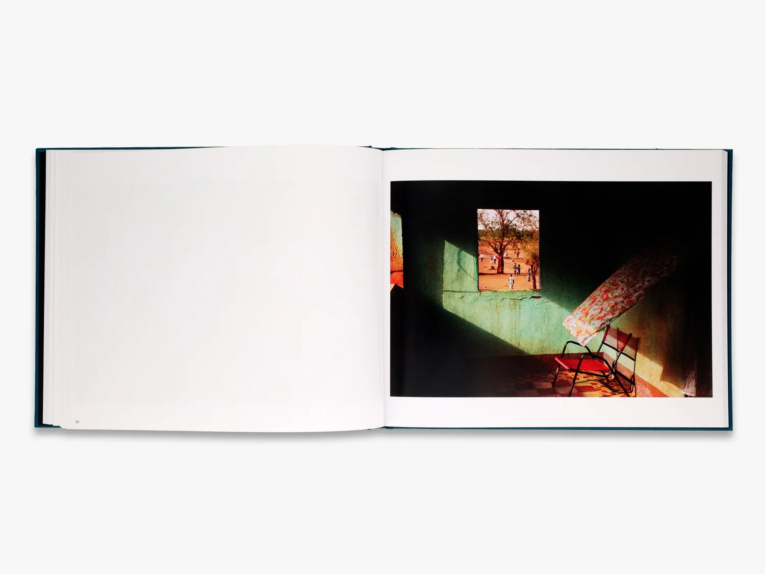 Thames & Hudson Harry Gruyaert Between Worlds fotobog