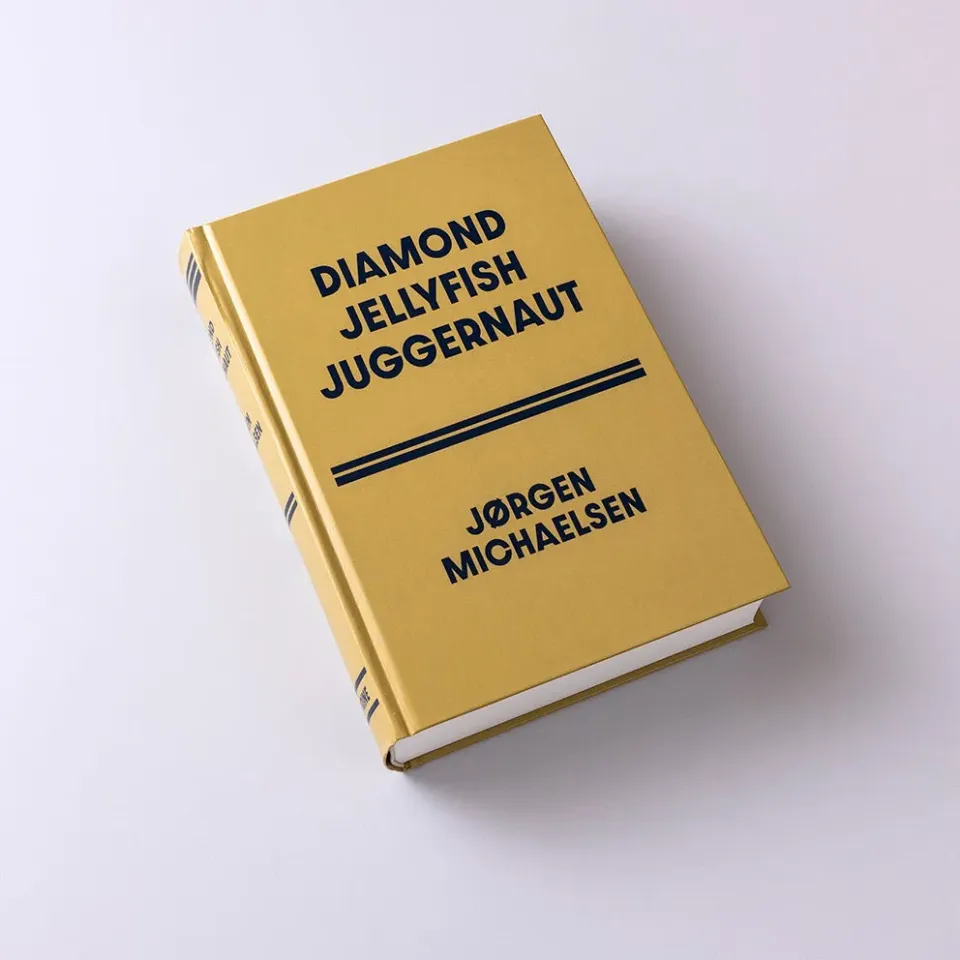 Museum Jorn Diamond Jellyfish Juggernaut bog 1024 sider illustreret