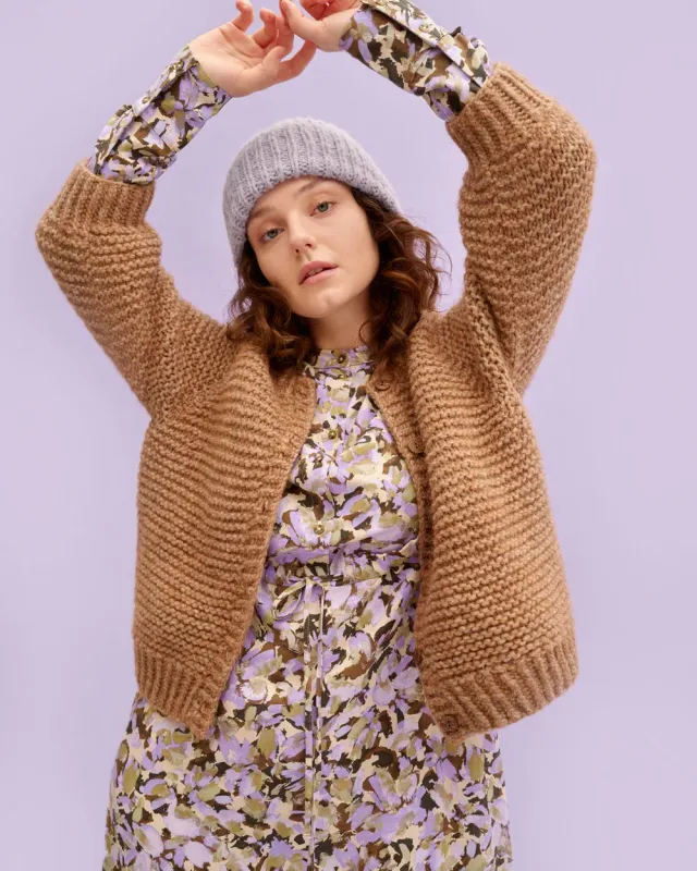 Laine Lullaby Cardigan strikkeopskrift PDF chunky