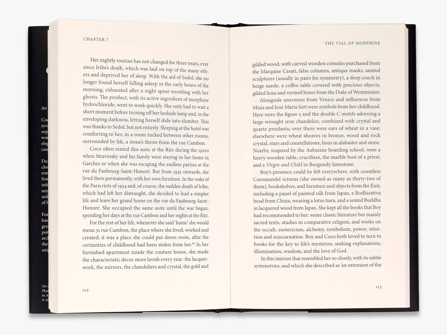Thames & Hudson Coco Chanel bog – modebiografi