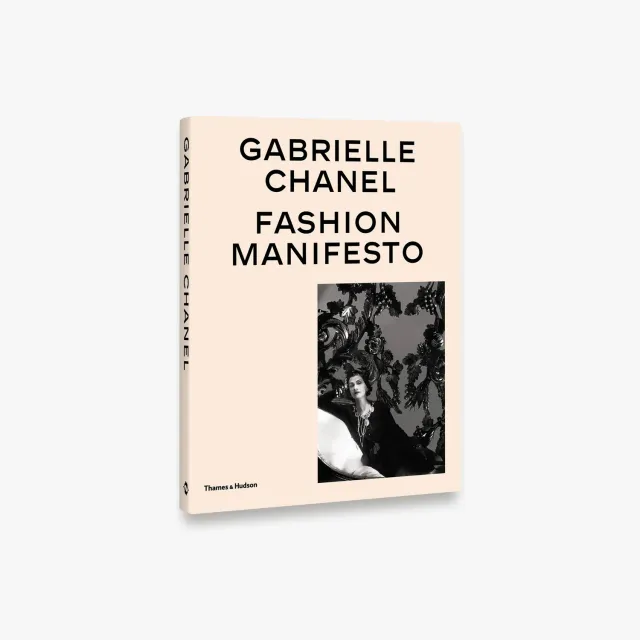 Thames & Hudson Gabrielle Chanel modebog illustreret