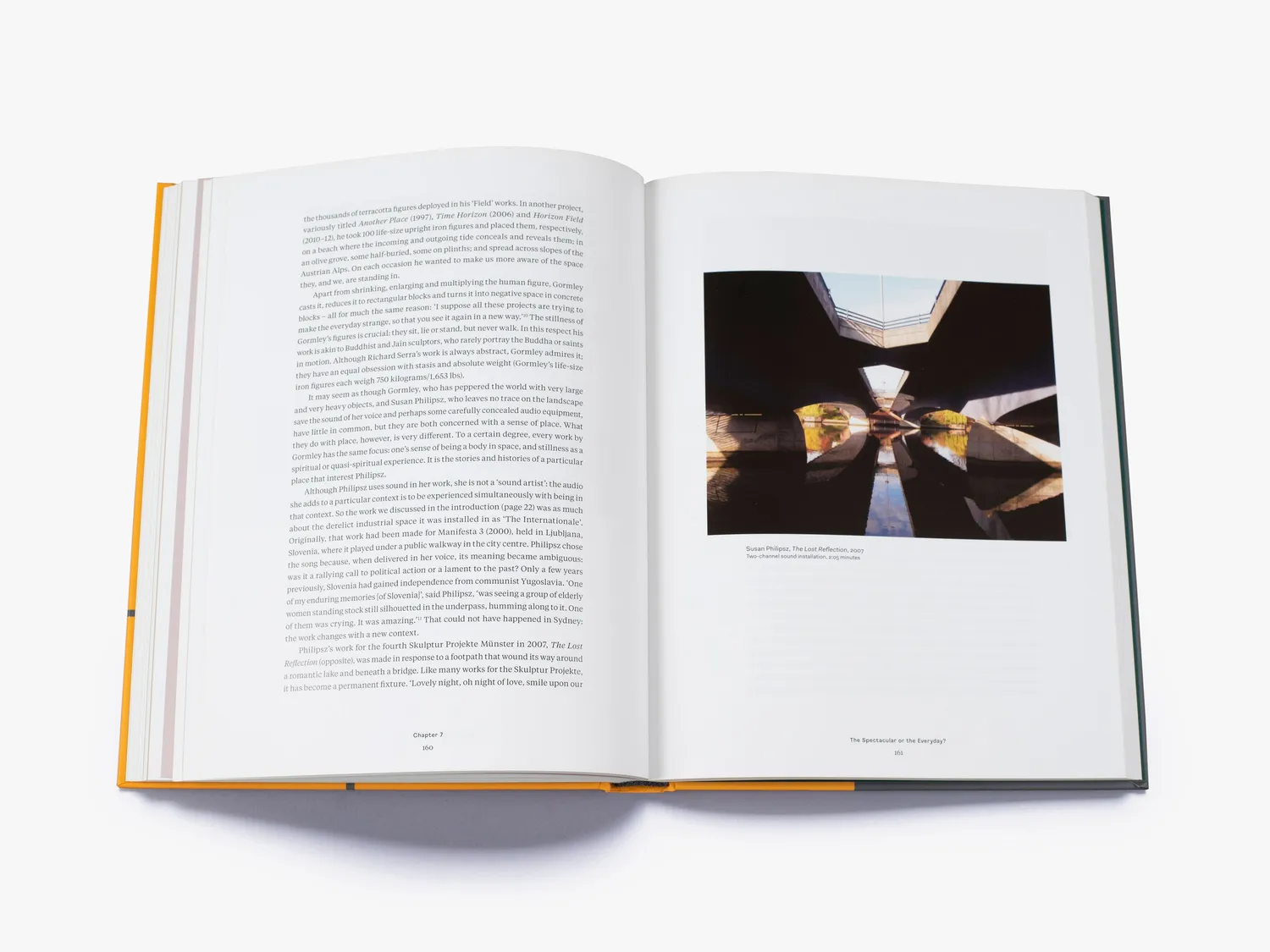 Thames & Hudson Story of Contemporary Art fagbog