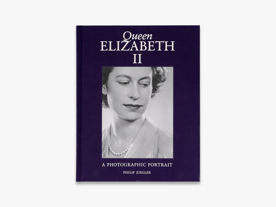 Thames & Hudson Queen Elizabeth II fotobog – jubilæum