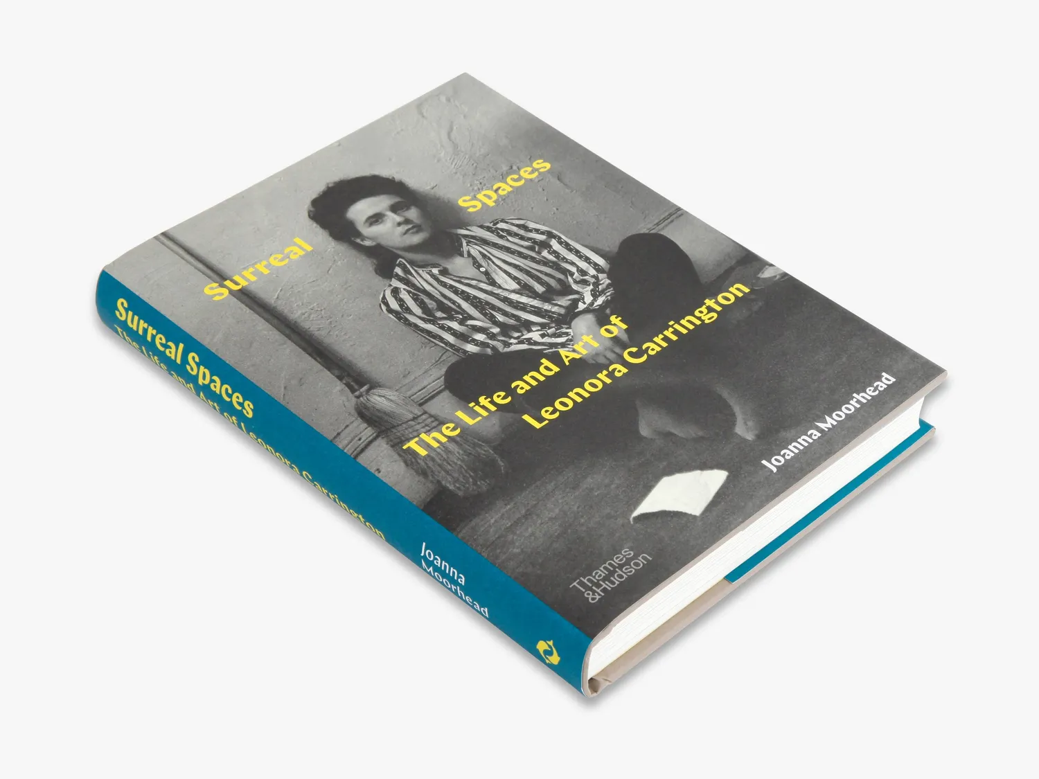 Thames & Hudson Surreal Spaces bog om Leonora Carrington