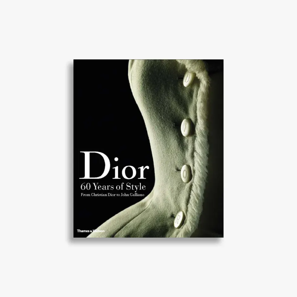 Thames & Hudson Dior modebog couture illustreret