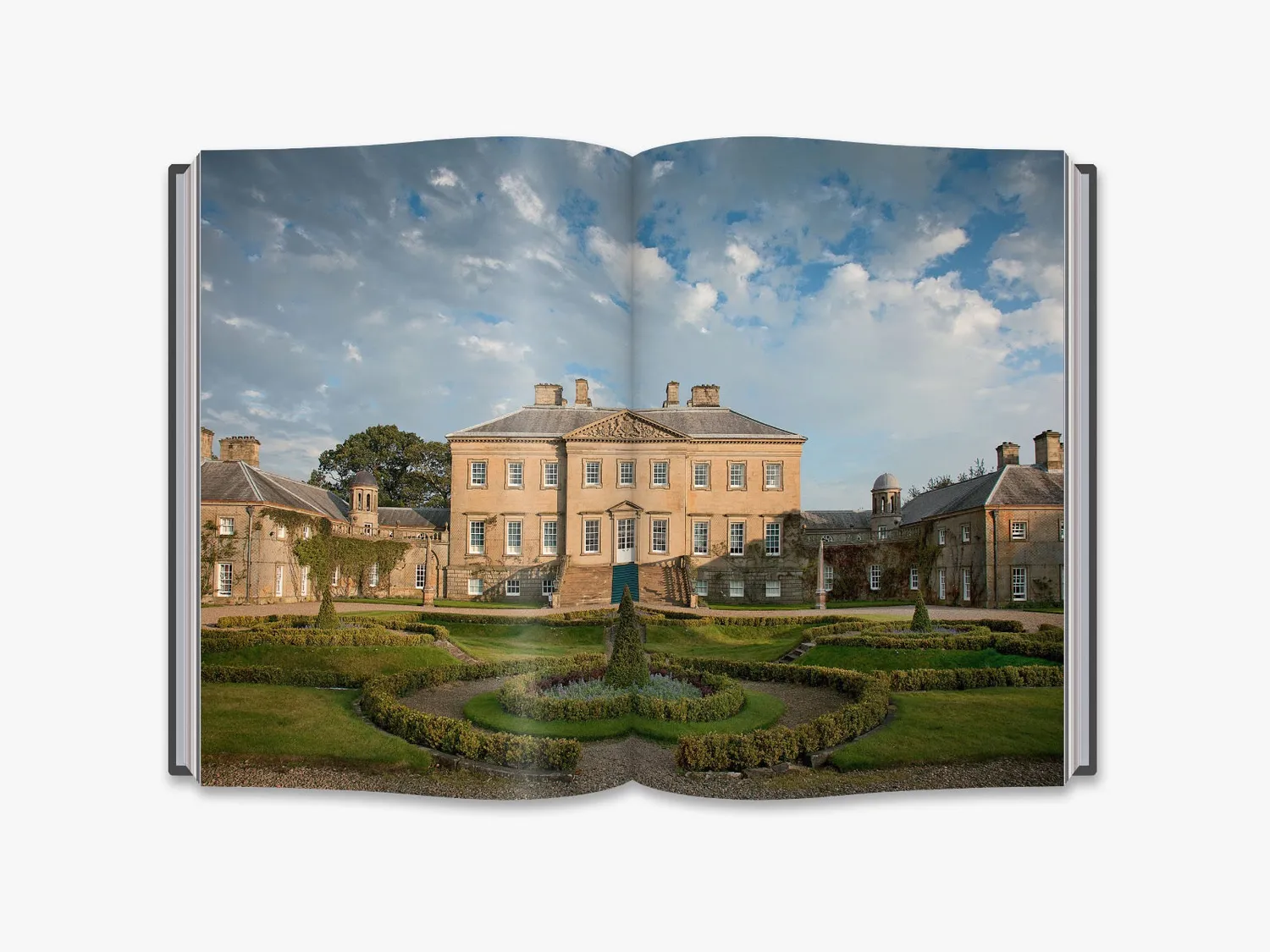 Thames & Hudson Scottish Country House bog slotte