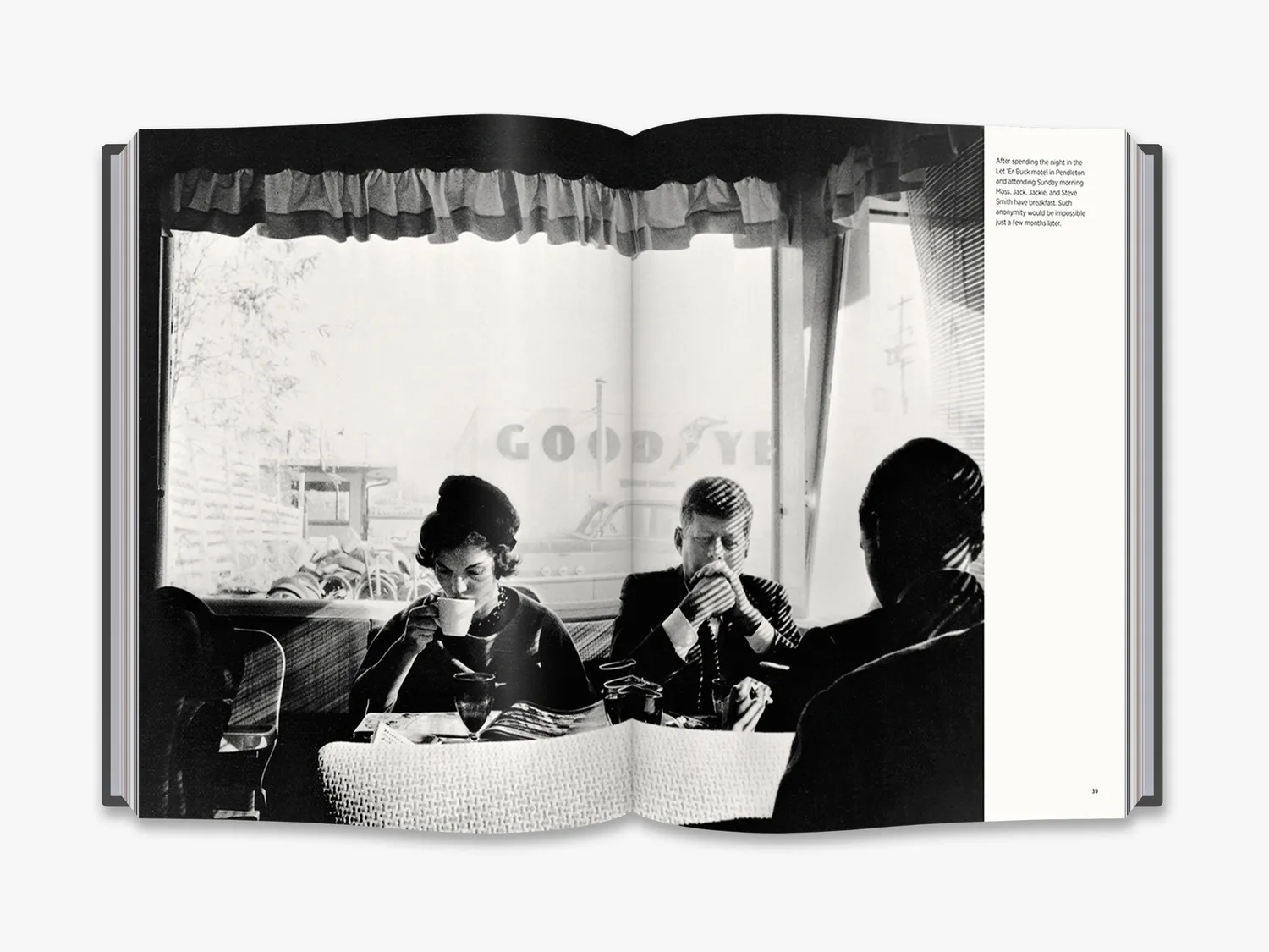 Thames & Hudson My Kennedy Years fotobog biografi