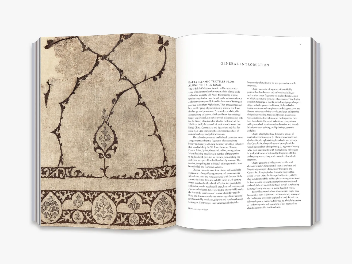 Thames & Hudson Early Islamic Textiles Silk Road fagbog