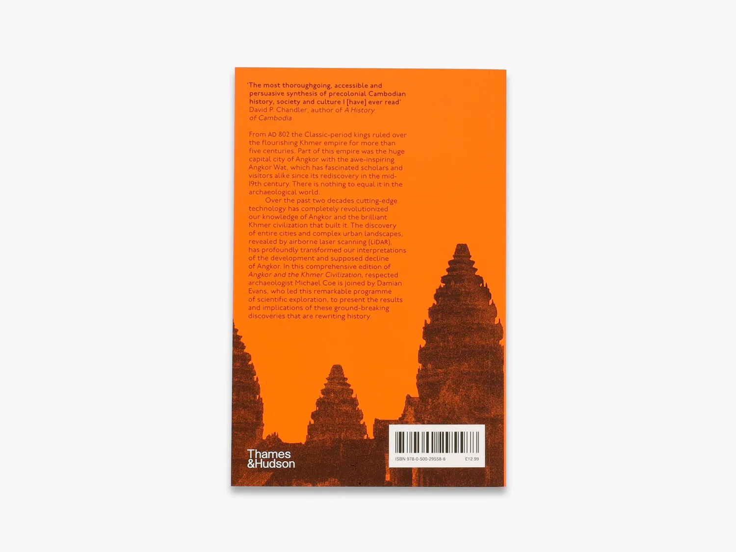 Thames & Hudson Angkor and the Khmer Civilization fagbog