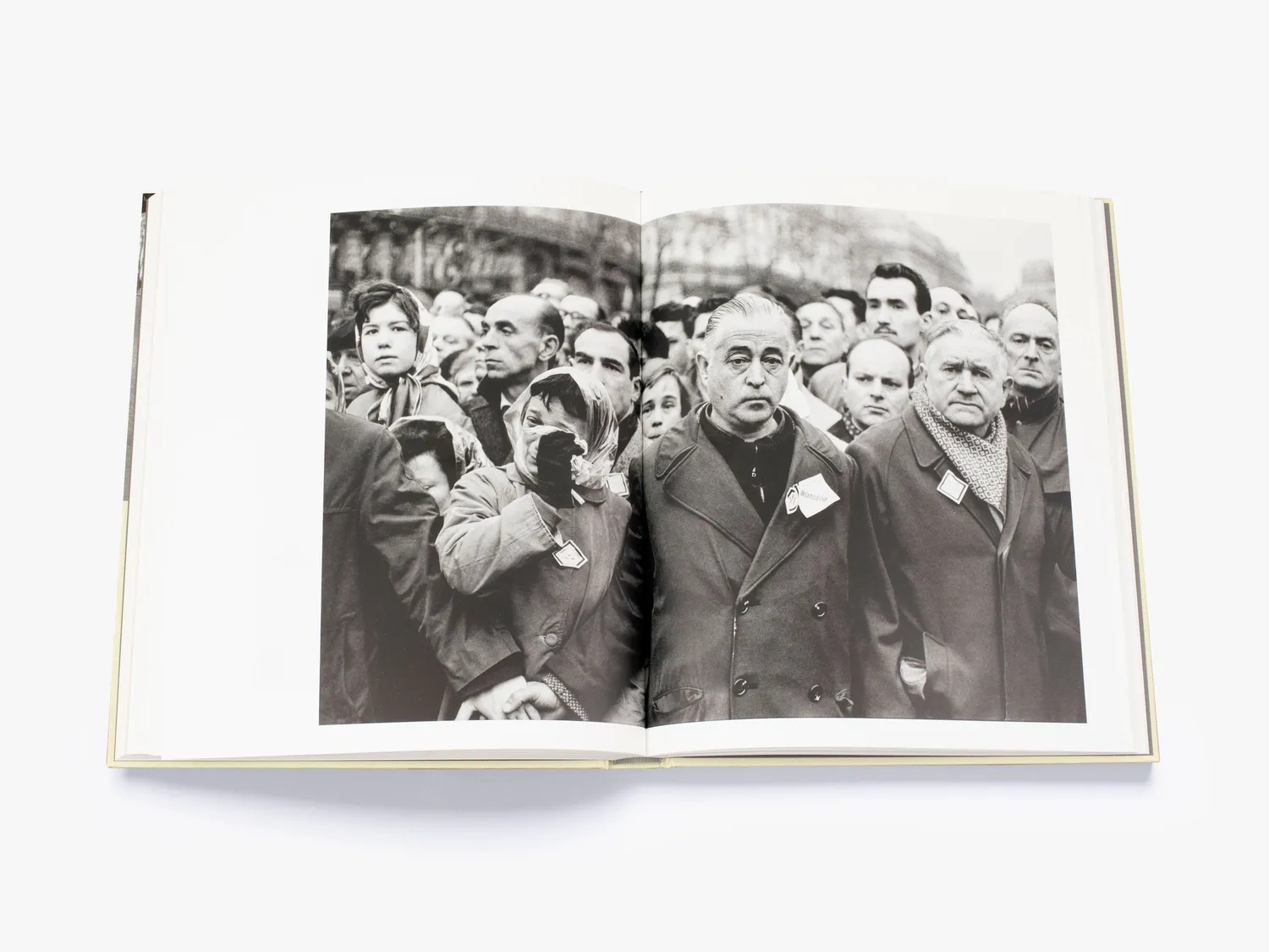 Thames & Hudson Henri Cartier-Bresson Paris Revisited fotobog