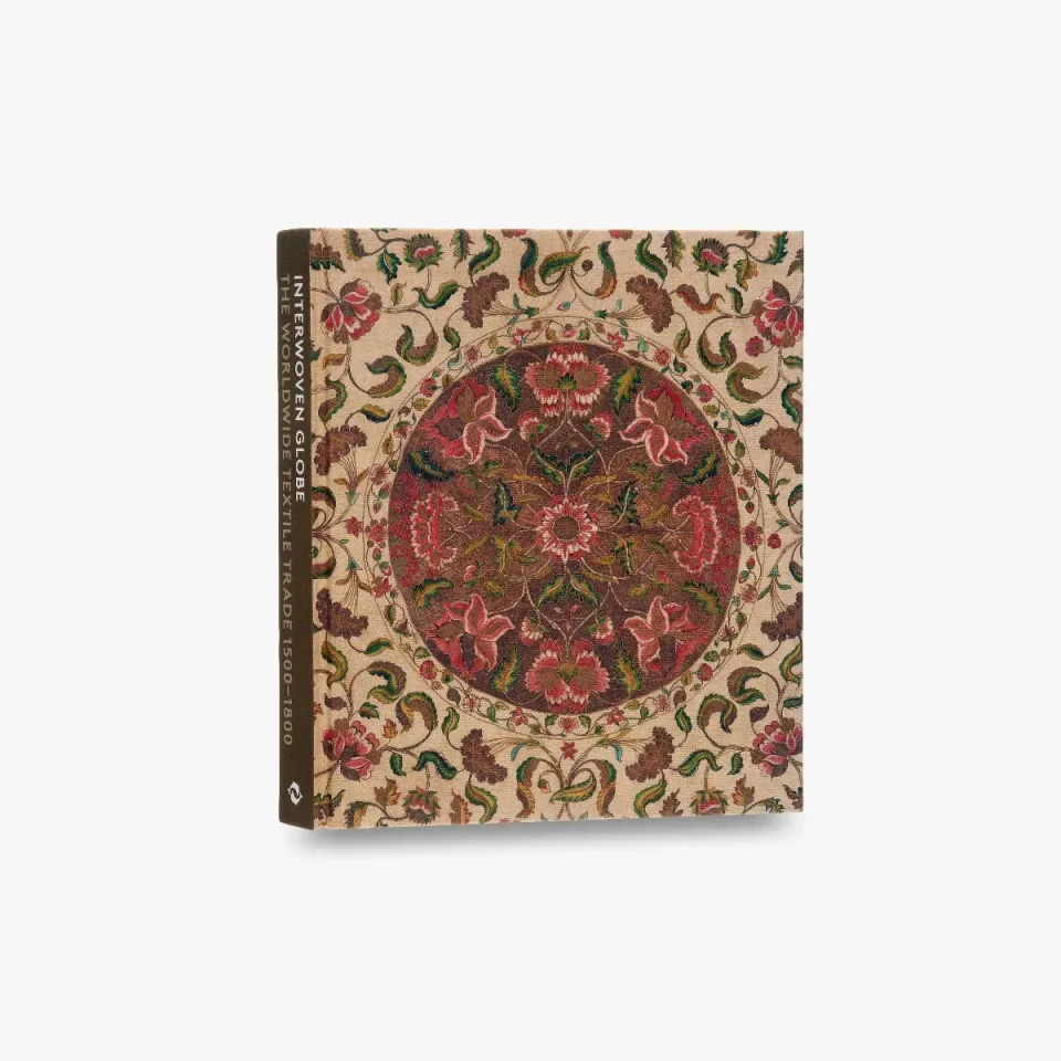 Thames & Hudson Interwoven Globe bog tekstilhistorie