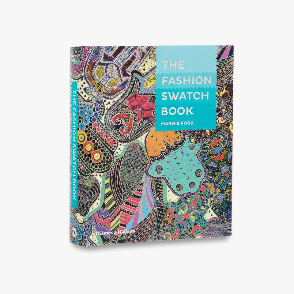 Thames & Hudson The Fashion Swatch Book stofbog Marnie Fogg