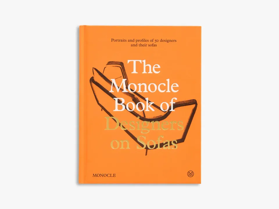 Thames & Hudson Monocle Designers on Sofas designbog