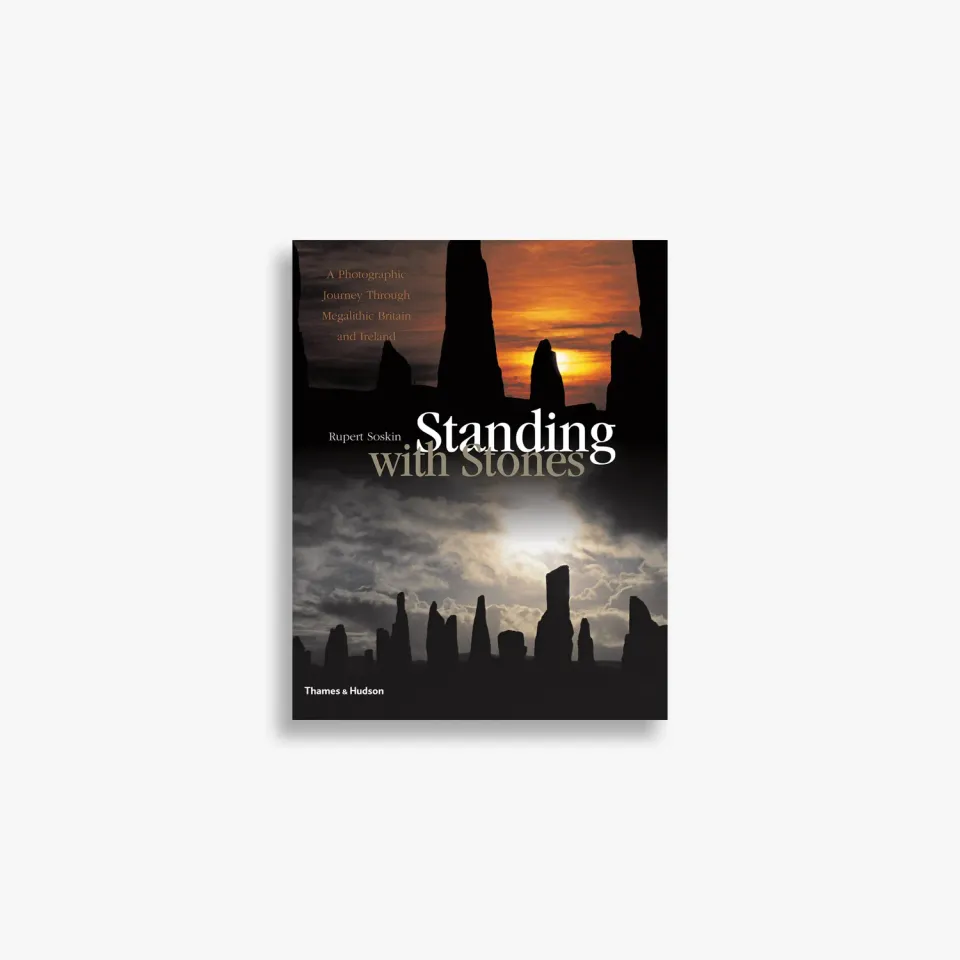 Thames & Hudson Standing with Stones bog om stencirkler
