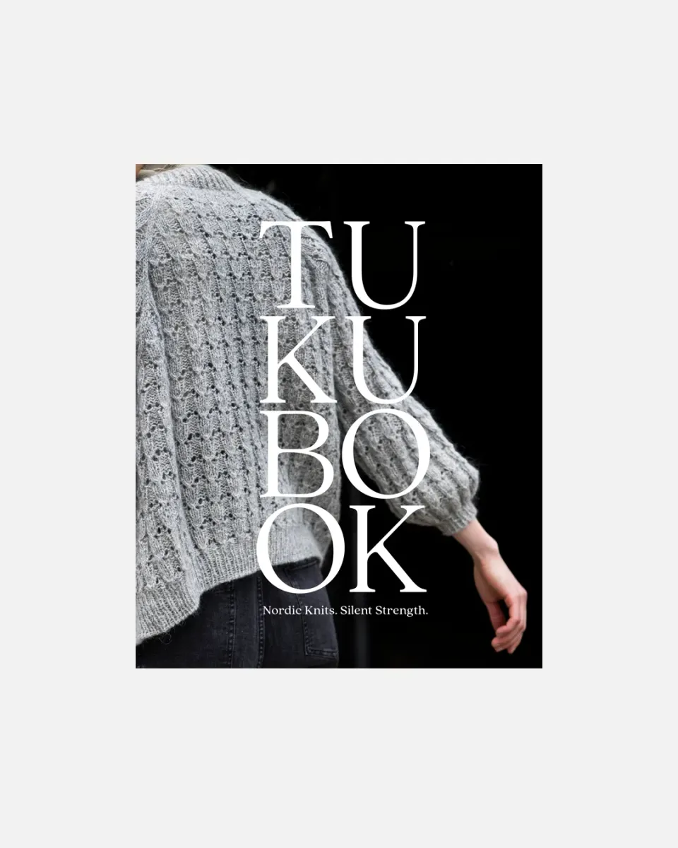 Tukubook Nordic Knits Silent Strength strikkebog hardcover 16 opskrifter