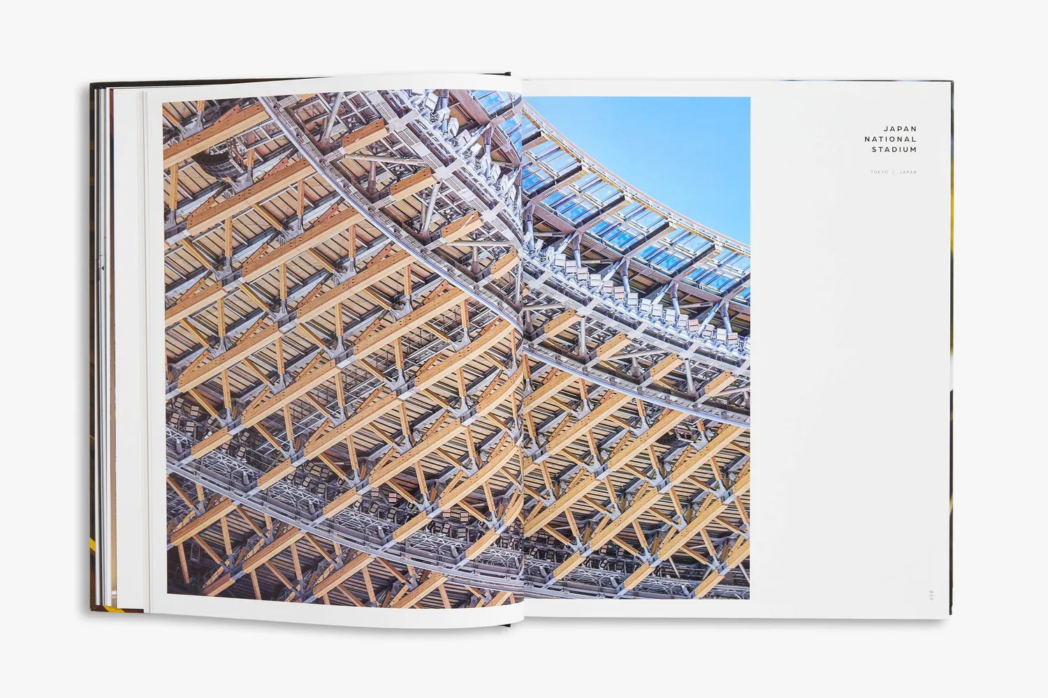 Thames & Hudson Kengo Kuma arkitekturbog monografi