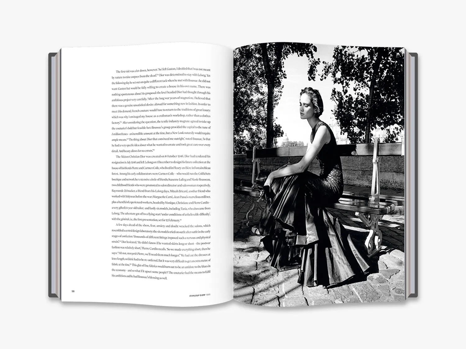Thames & Hudson Dior modebog New Look silhuet