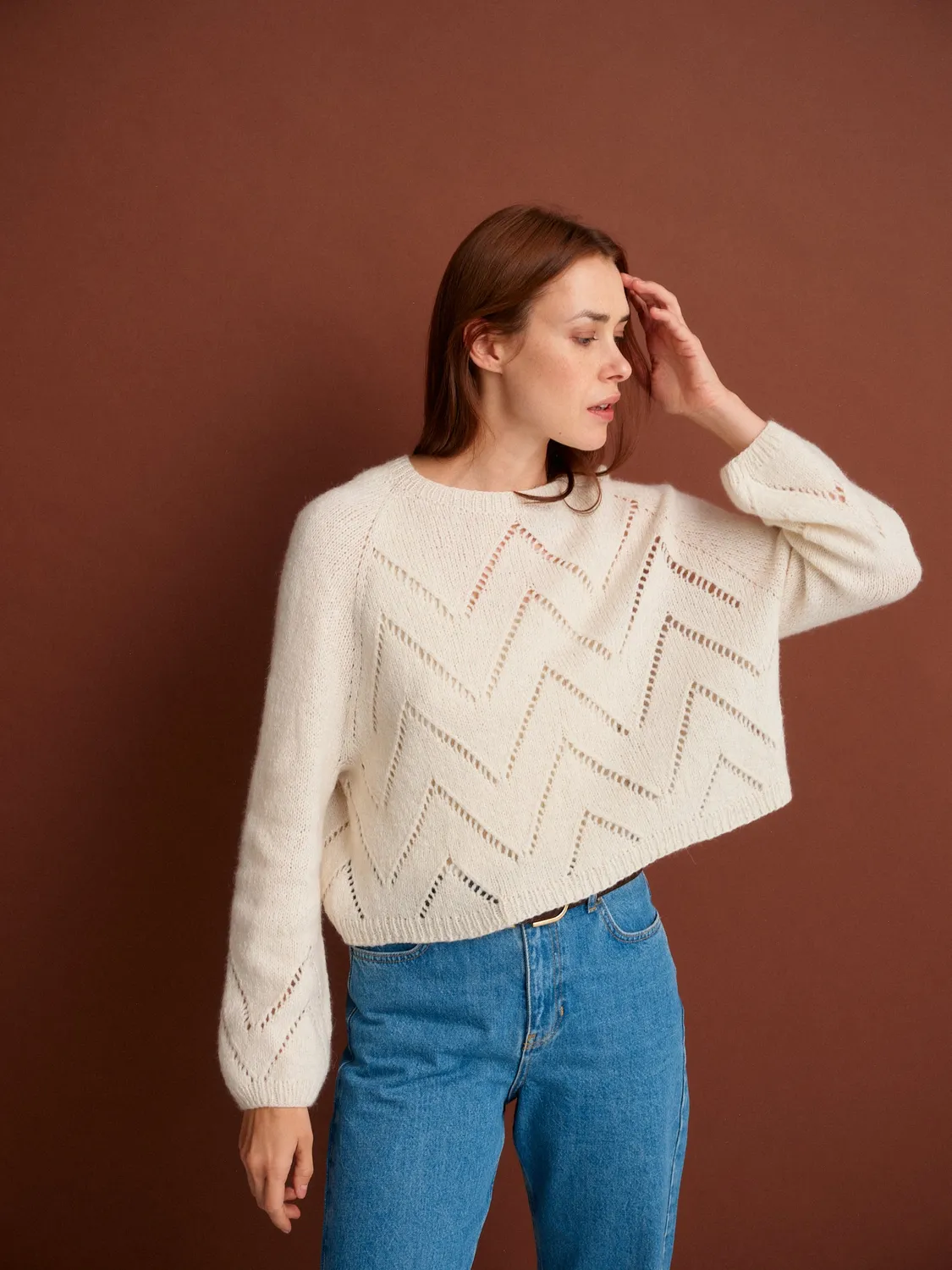 Laine 52 Weeks of Sweaters strikkebog indbundet 52 opskrifter