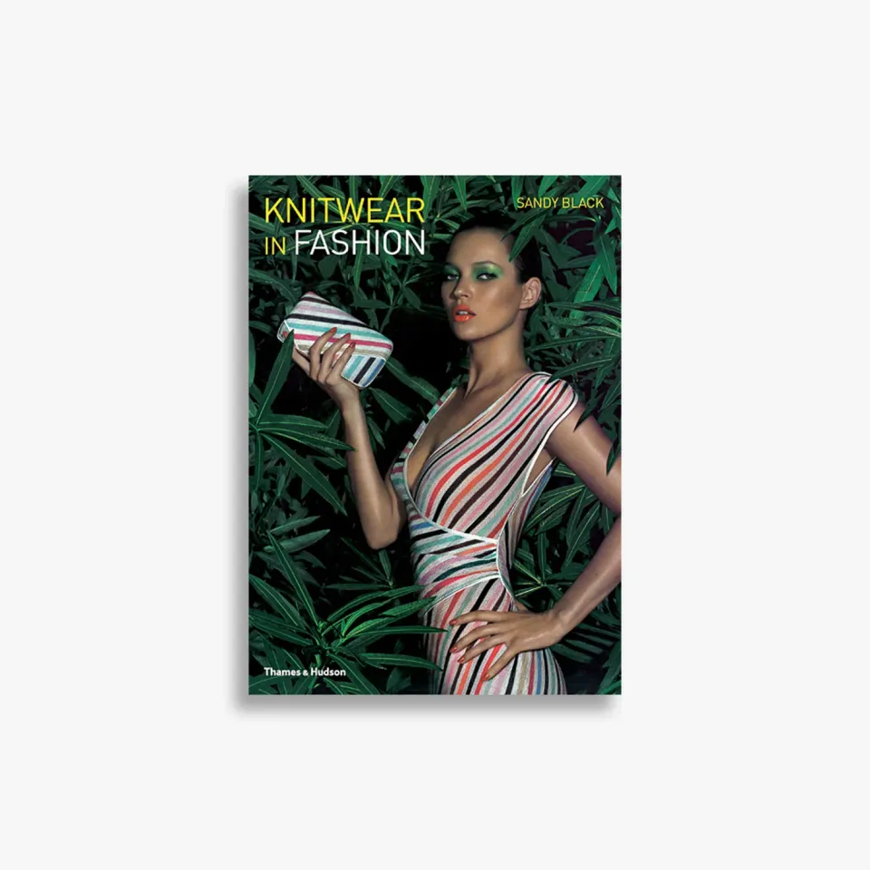 Thames & Hudson Knitwear in Fashion modebog strikdesign