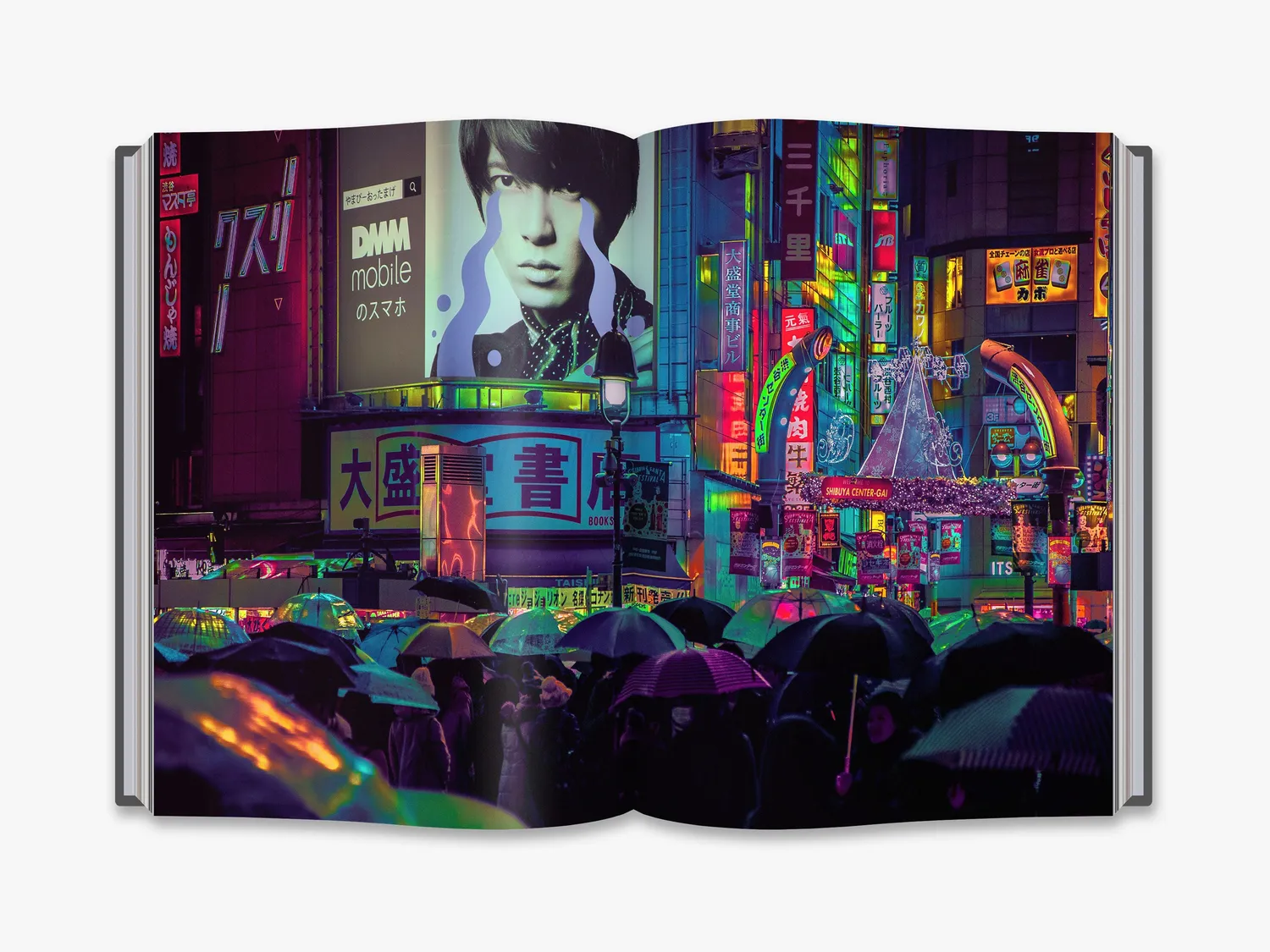 Thames & Hudson Liam Wong TO:KY:OO fotobog – Tokyo