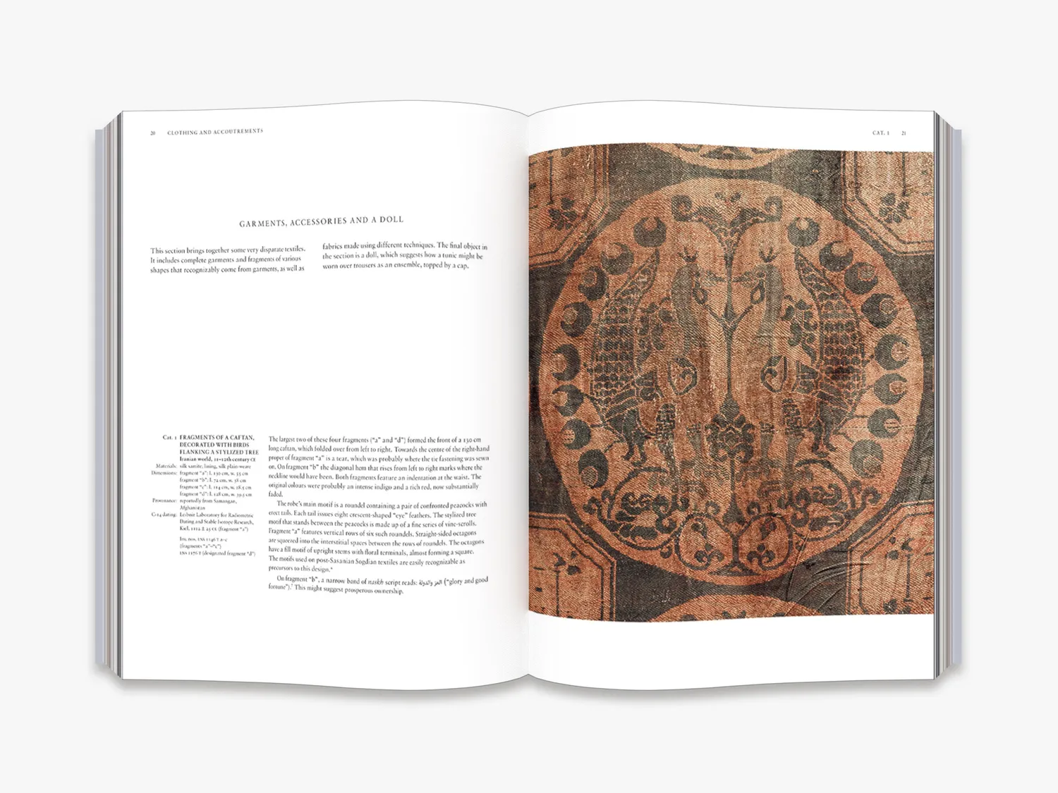 Thames & Hudson Early Islamic Textiles Silk Road fagbog