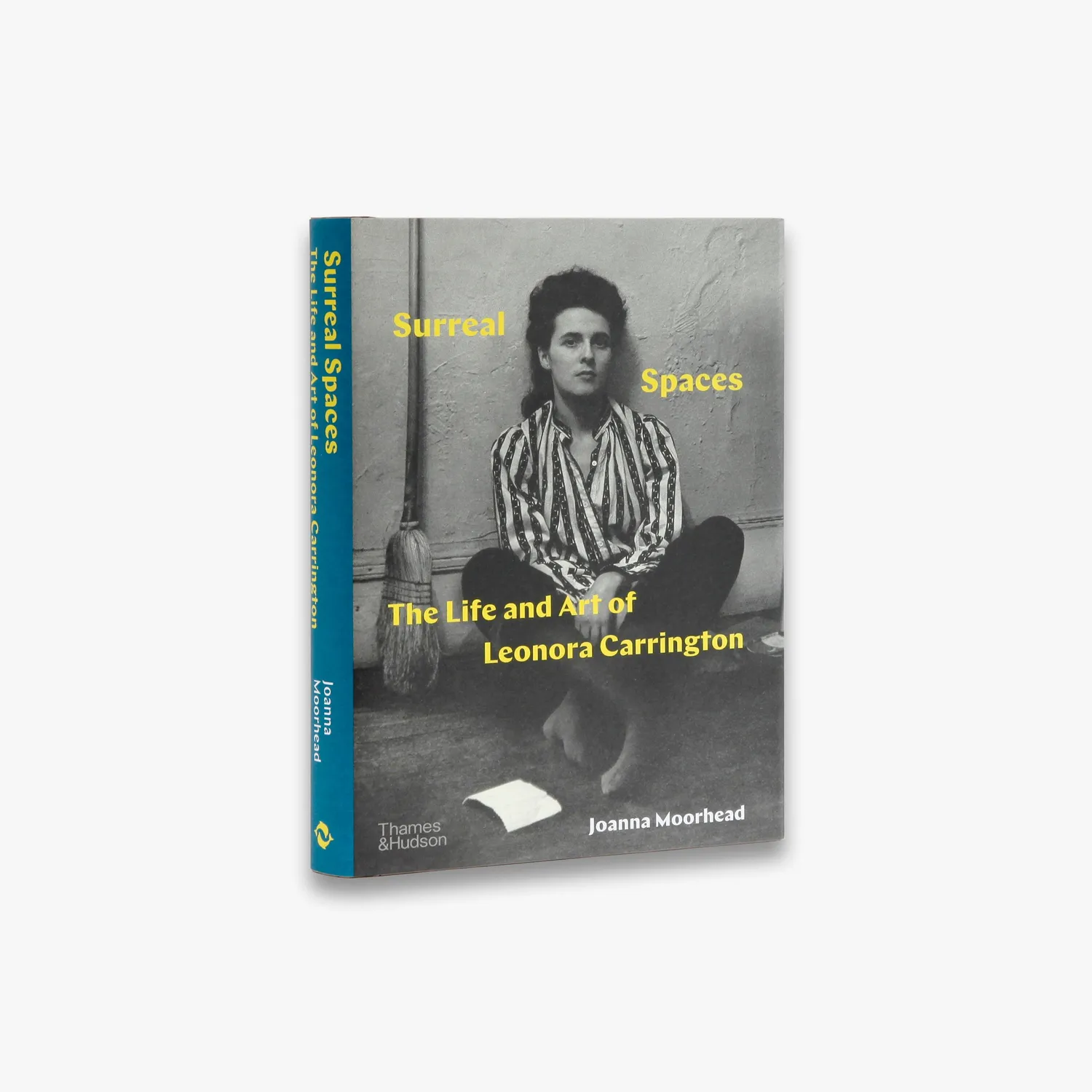 Thames & Hudson Surreal Spaces bog om Leonora Carrington