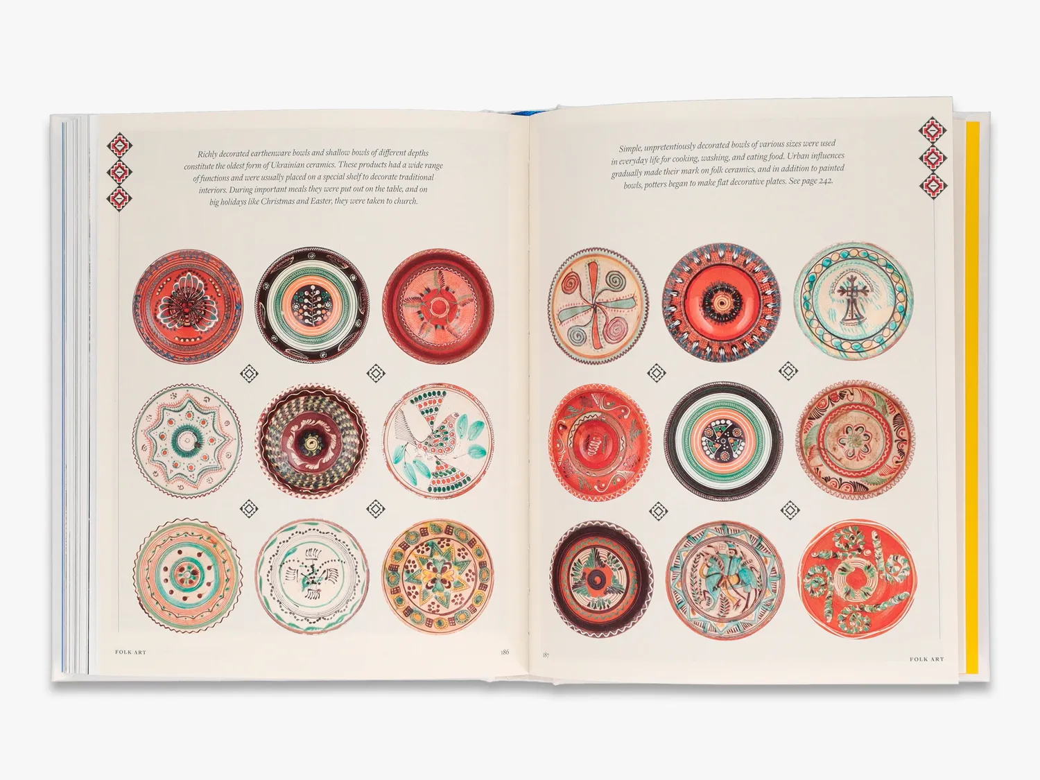Thames & Hudson Treasures of Ukraine illustreret bog