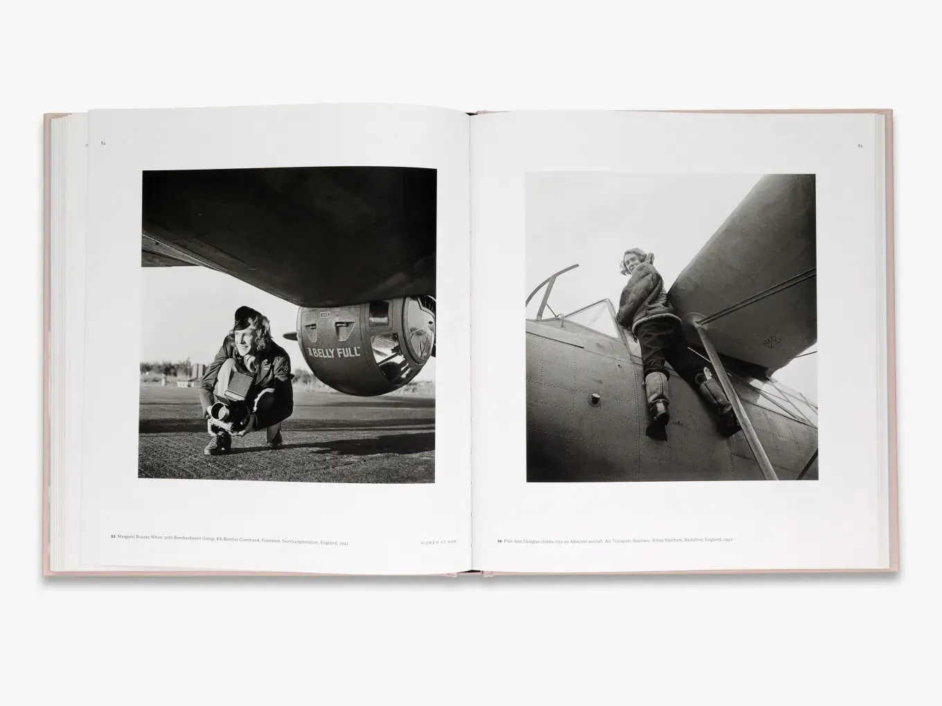 Thames & Hudson Lee Miller Photographs fotobog 100 værker
