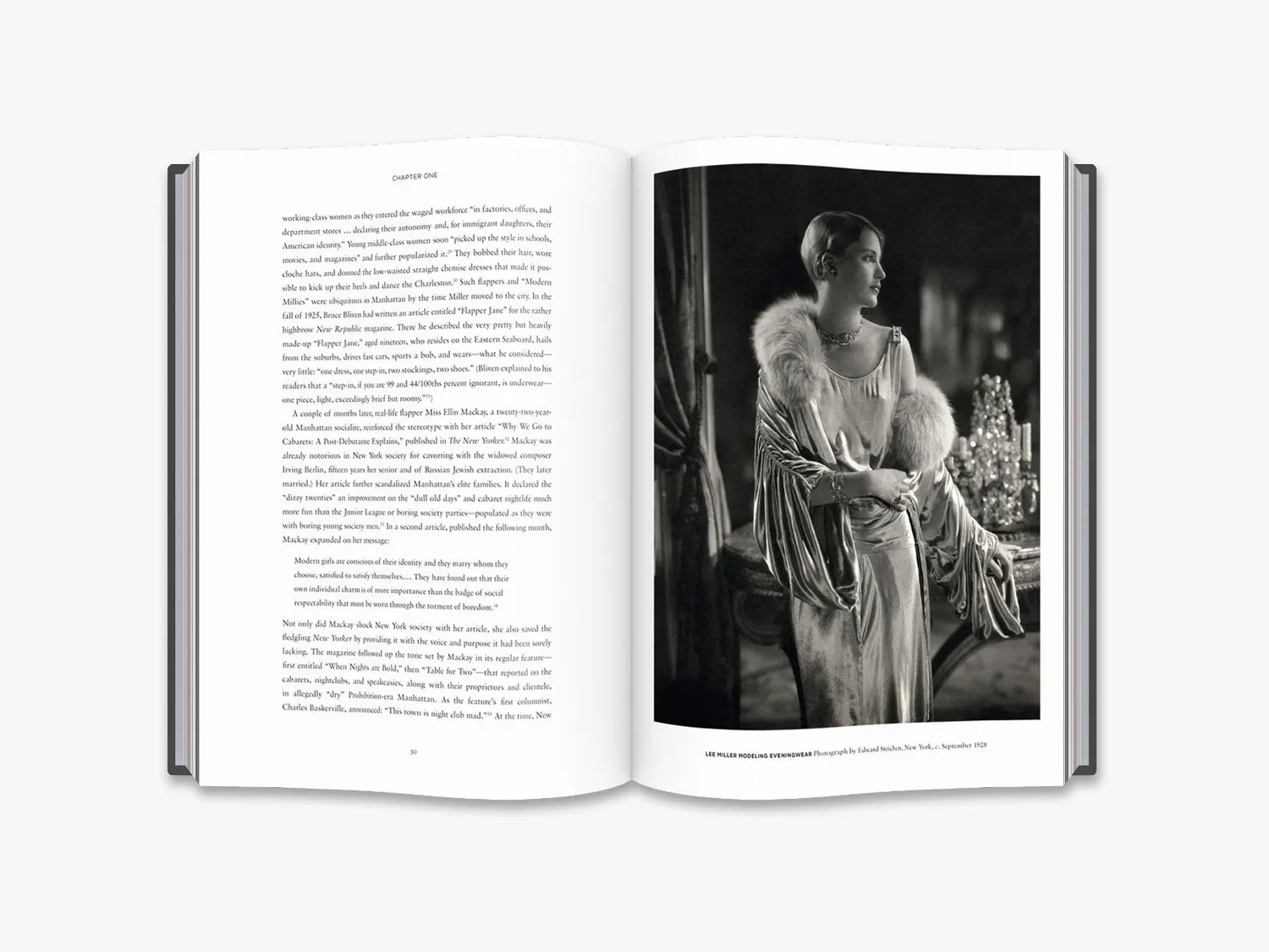 Thames & Hudson Lee Miller in Fashion bog illustreret