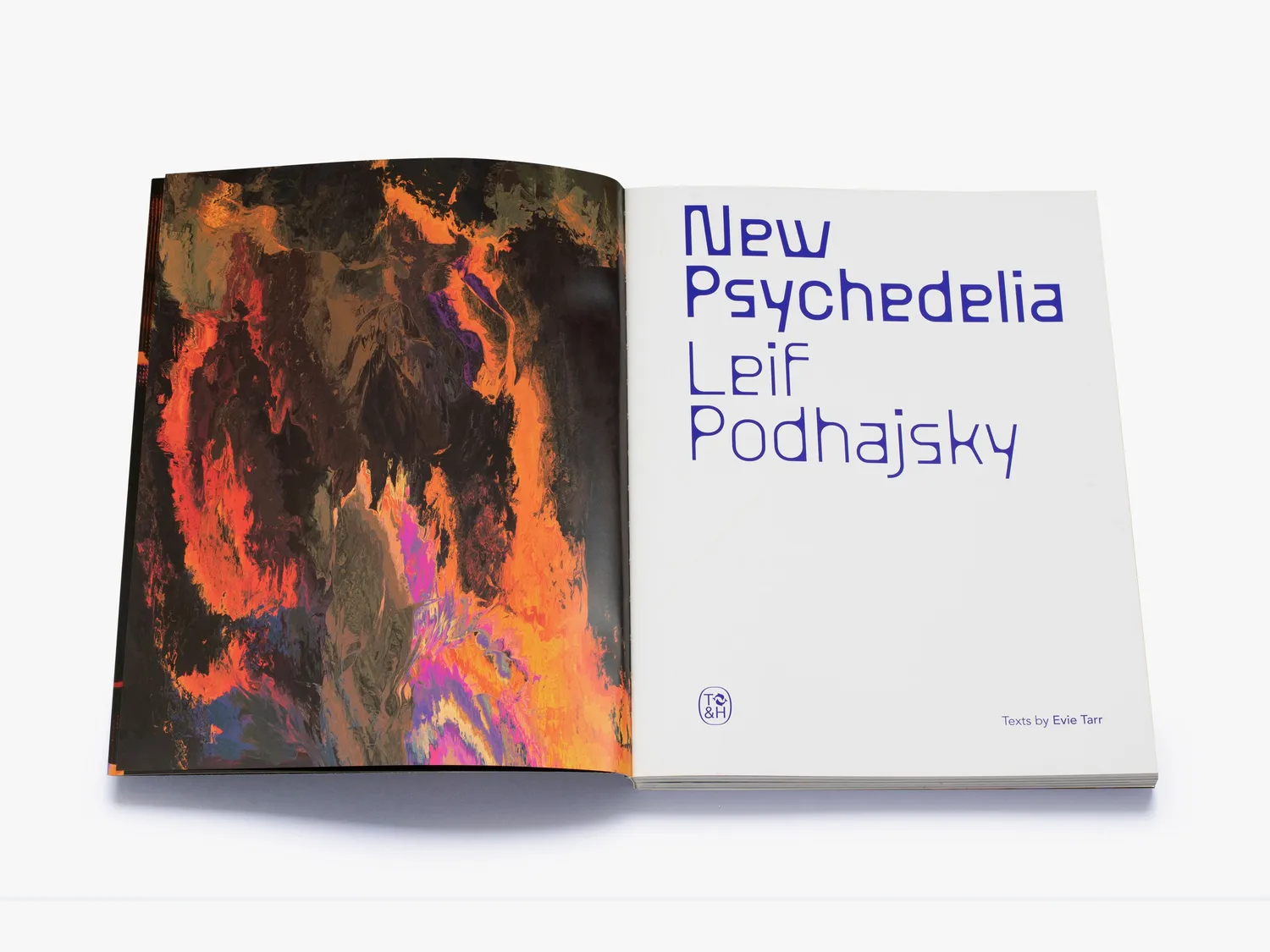 Thames & Hudson New Psychedelia bog Podhajsky design