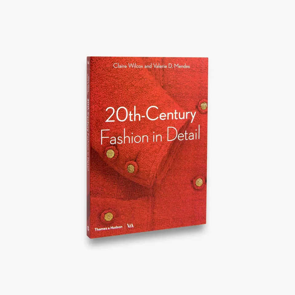 Thames & Hudson In Detail 20th-Century Fashion in Detail fagbog illustreret