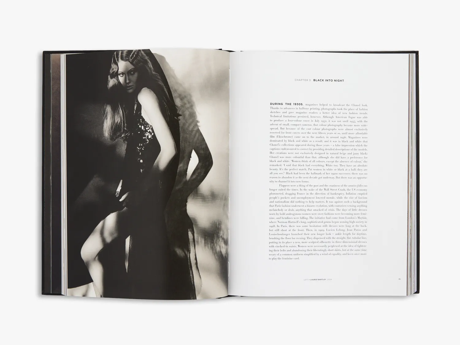 Thames & Hudson Chanel Vocabulary of Style modebog