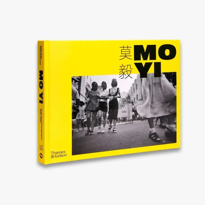 Thames & Hudson Mo Yi fotobog retrospektiv