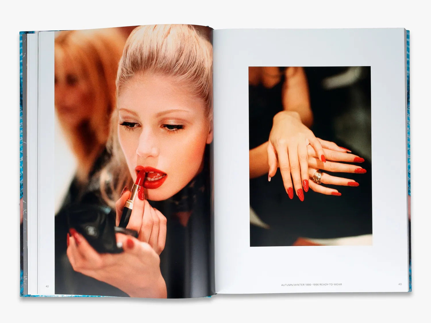 Thames & Hudson Karl Lagerfeld Unseen bog Chanel-årene illustreret