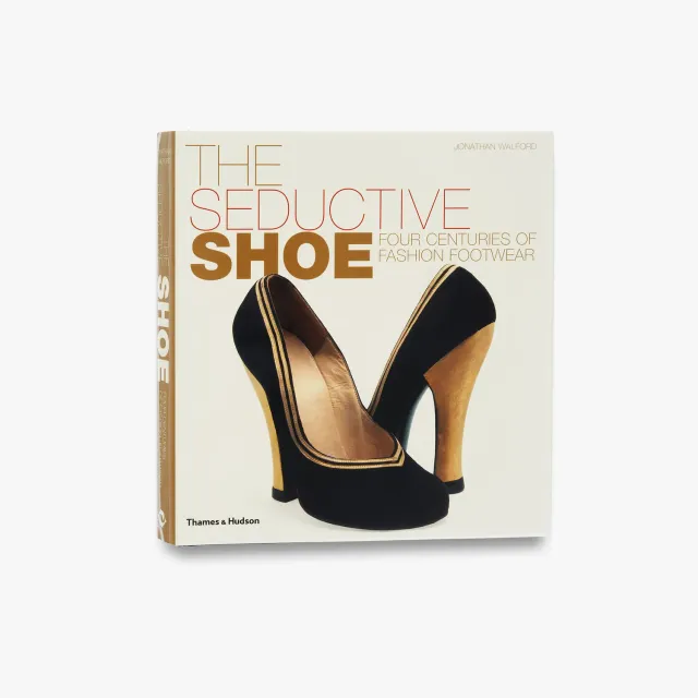 Thames & Hudson The Seductive Shoe bog om sko