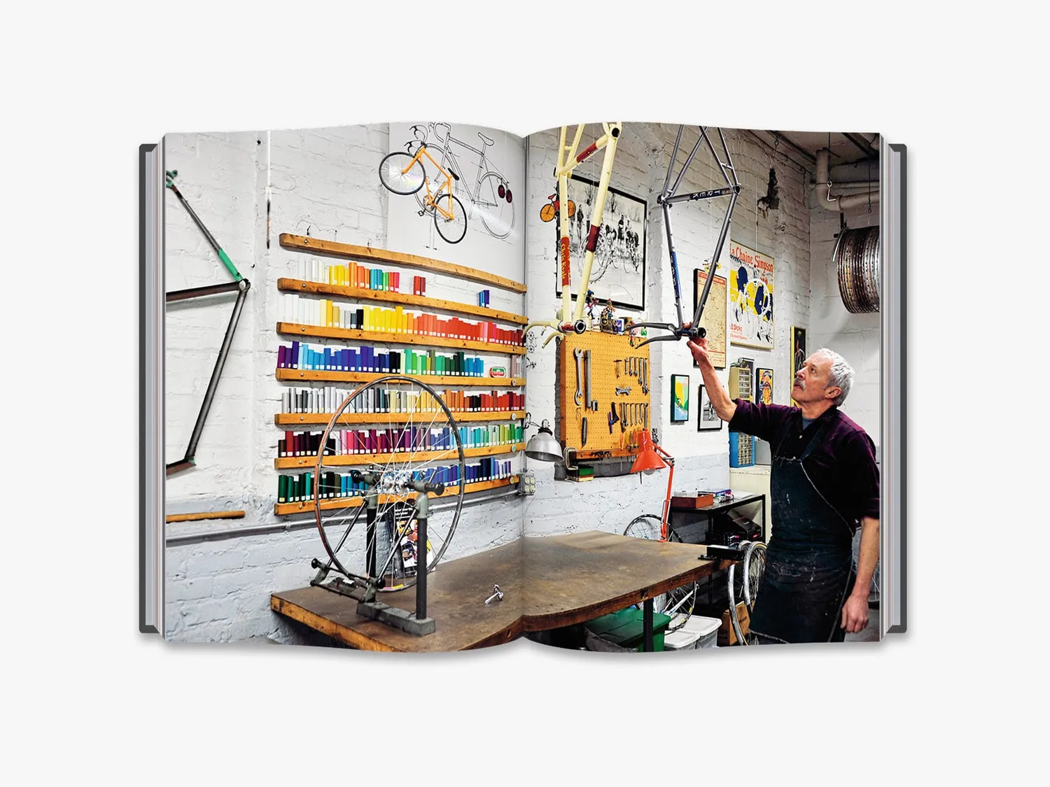 Thames & Hudson The Bicycle Artisans bog cykelbog illustreret