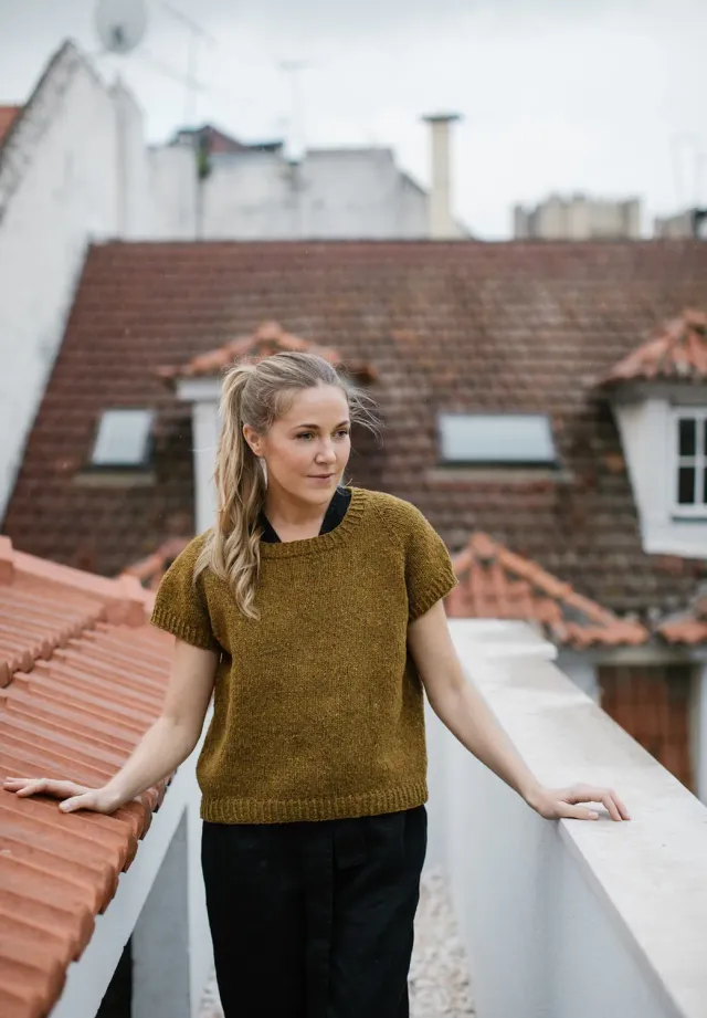 Tukubook Nuuk sweater strikkeopskrift PDF engelsk topdown