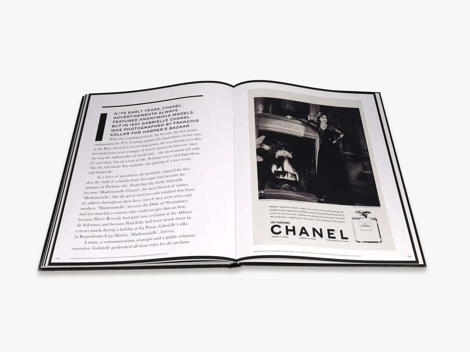 Thames & Hudson Chanel N°5 modebog 2 bind