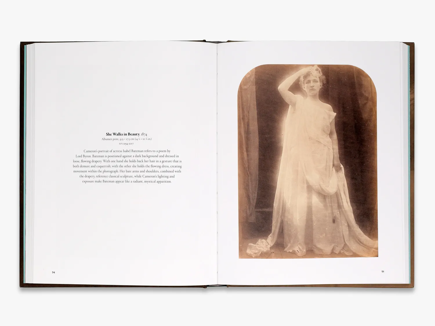 Thames & Hudson Julia Margaret Cameron Arresting Beauty fotobog V&A