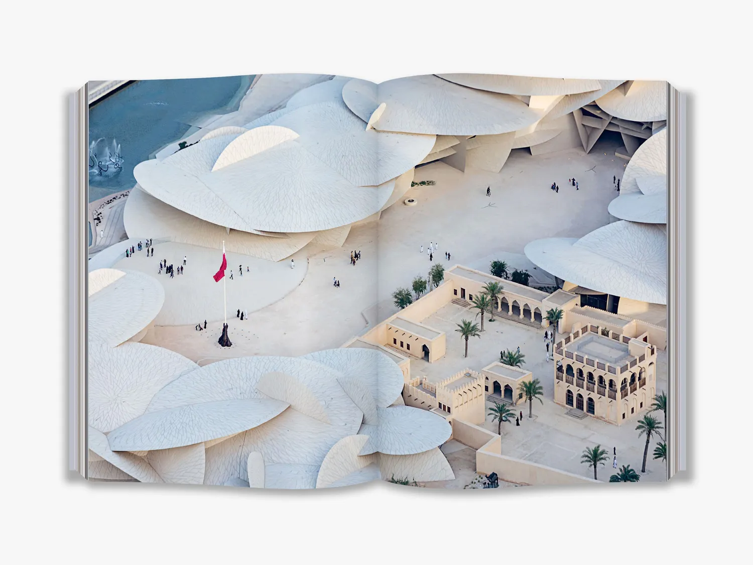 Thames & Hudson National Museum of Qatar bog arkitektur