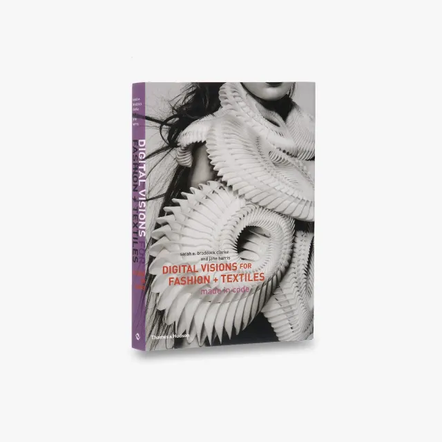 Thames & Hudson Digital Visions for Fashion + Textiles bog