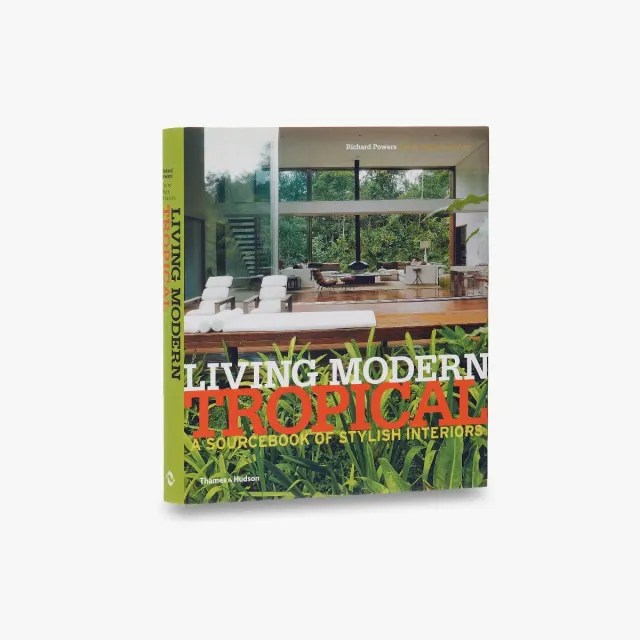 Thames & Hudson Living Modern Tropical bog tropisk interiør