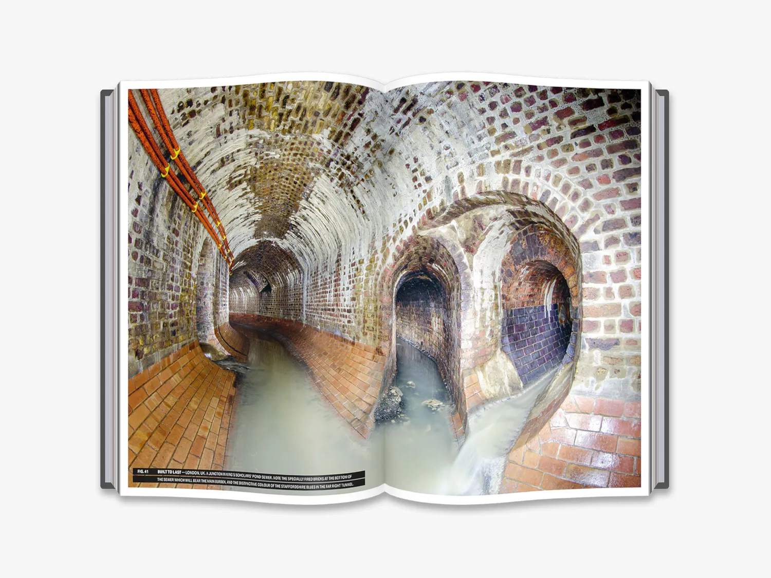 Thames & Hudson An Underground Guide to Sewers bog – fagbog