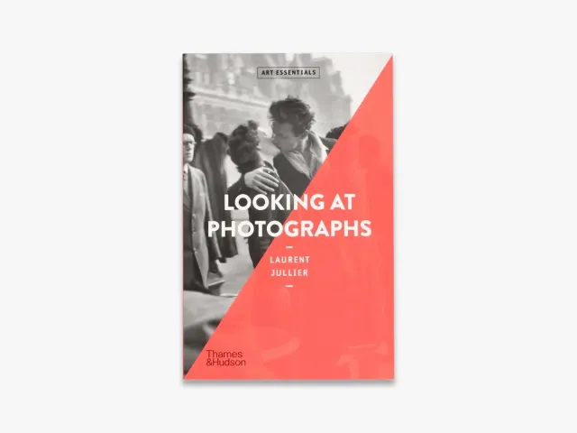 Thames & Hudson Art Essentials Looking at Photographs fotobog