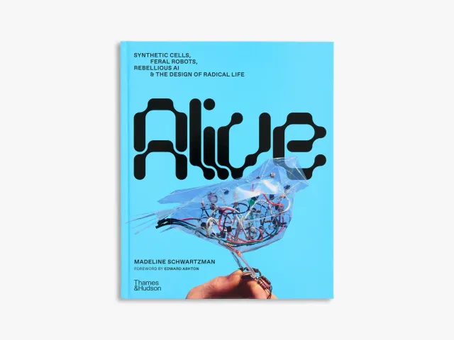 Thames & Hudson Alive designbog biologi AI robot