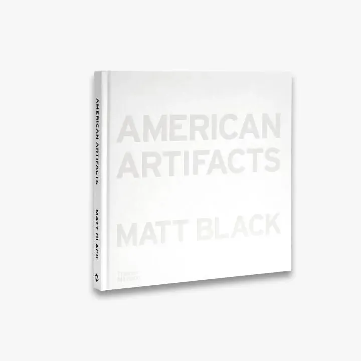 Thames & Hudson American Artifacts fotobog indbundet
